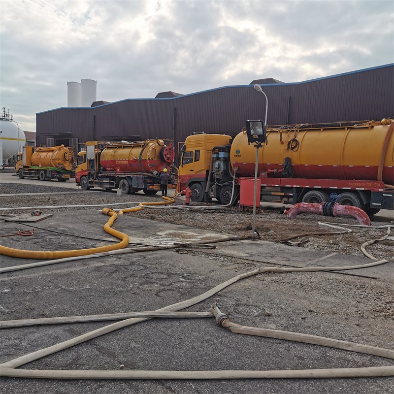 红安污水池清理