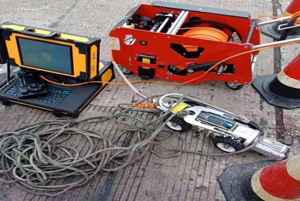 红安CCTV管道检测机器人